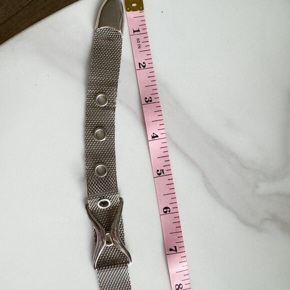 Vintage Silver Mesh Belt – Classic Metallic Waist Belt - Picture 5 of 5